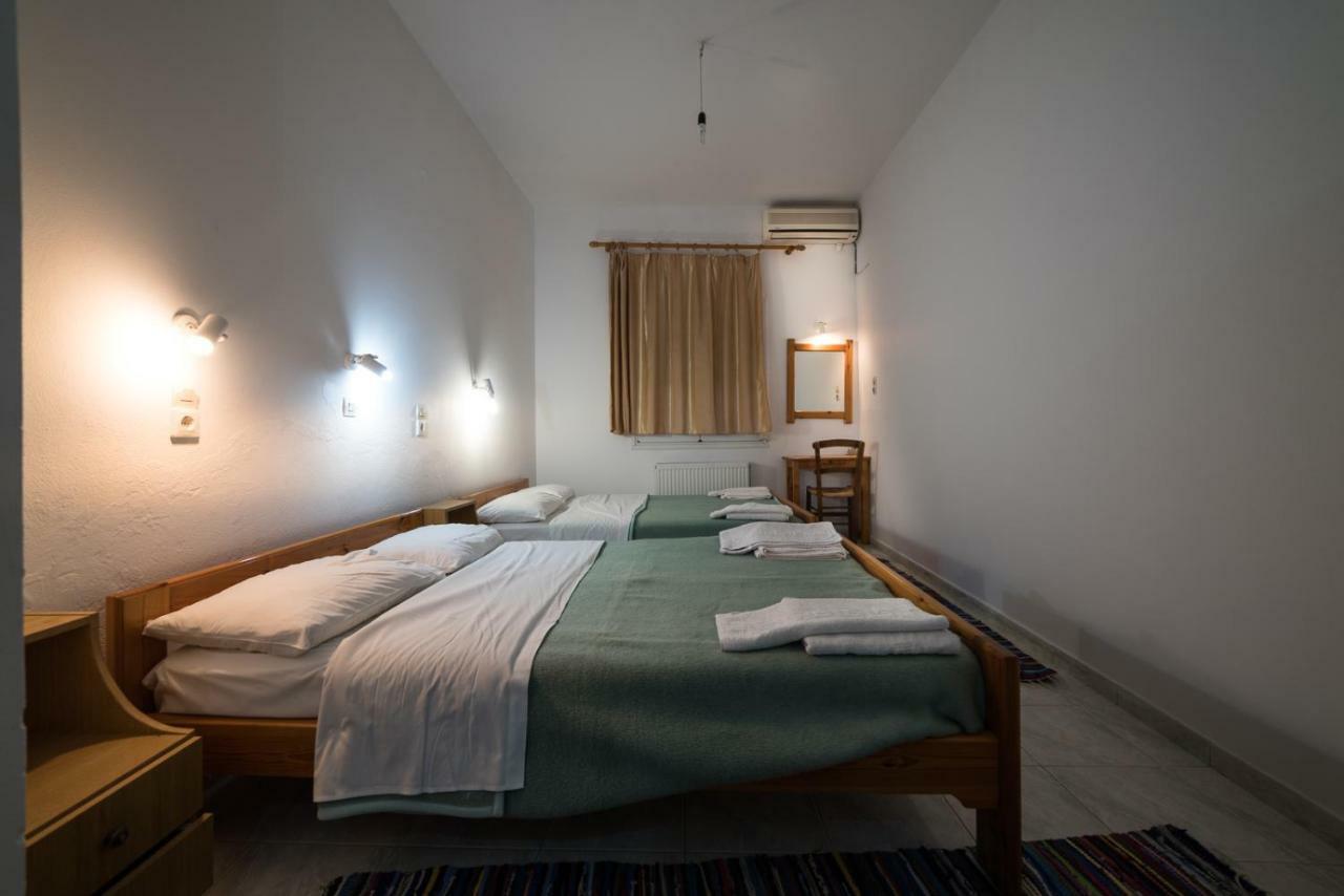 Irini Hotel กามิลารี ภายนอก รูปภาพ
